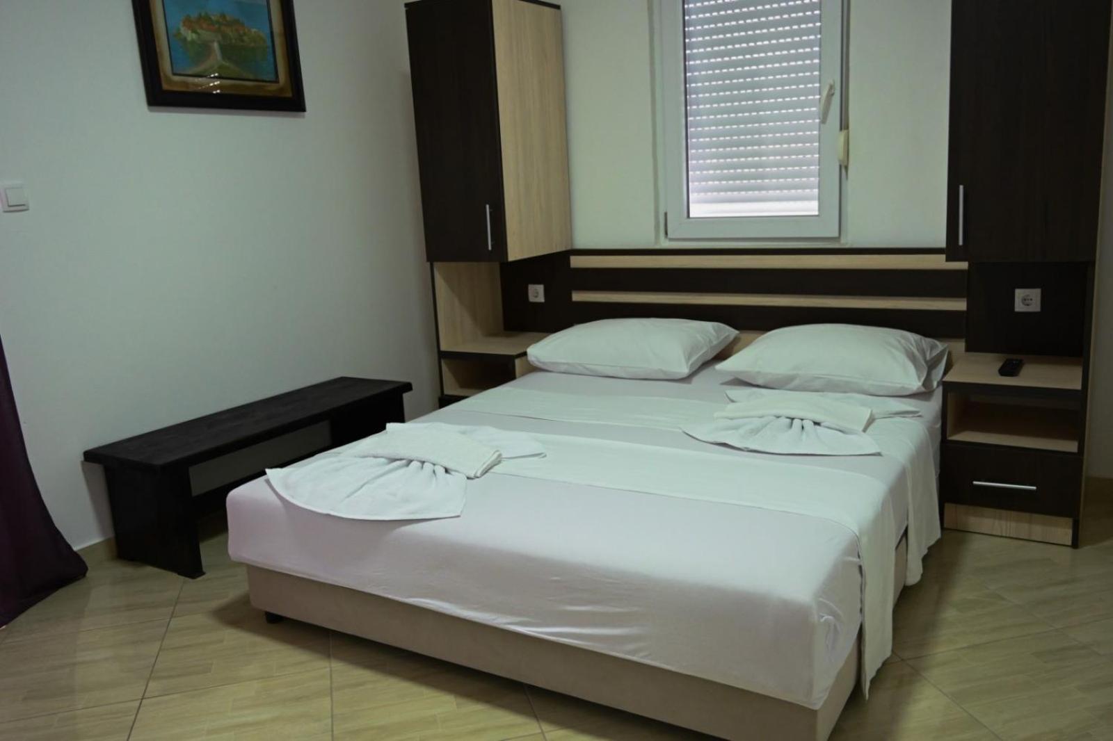 Vukli Apartments Улцинь Экстерьер фото