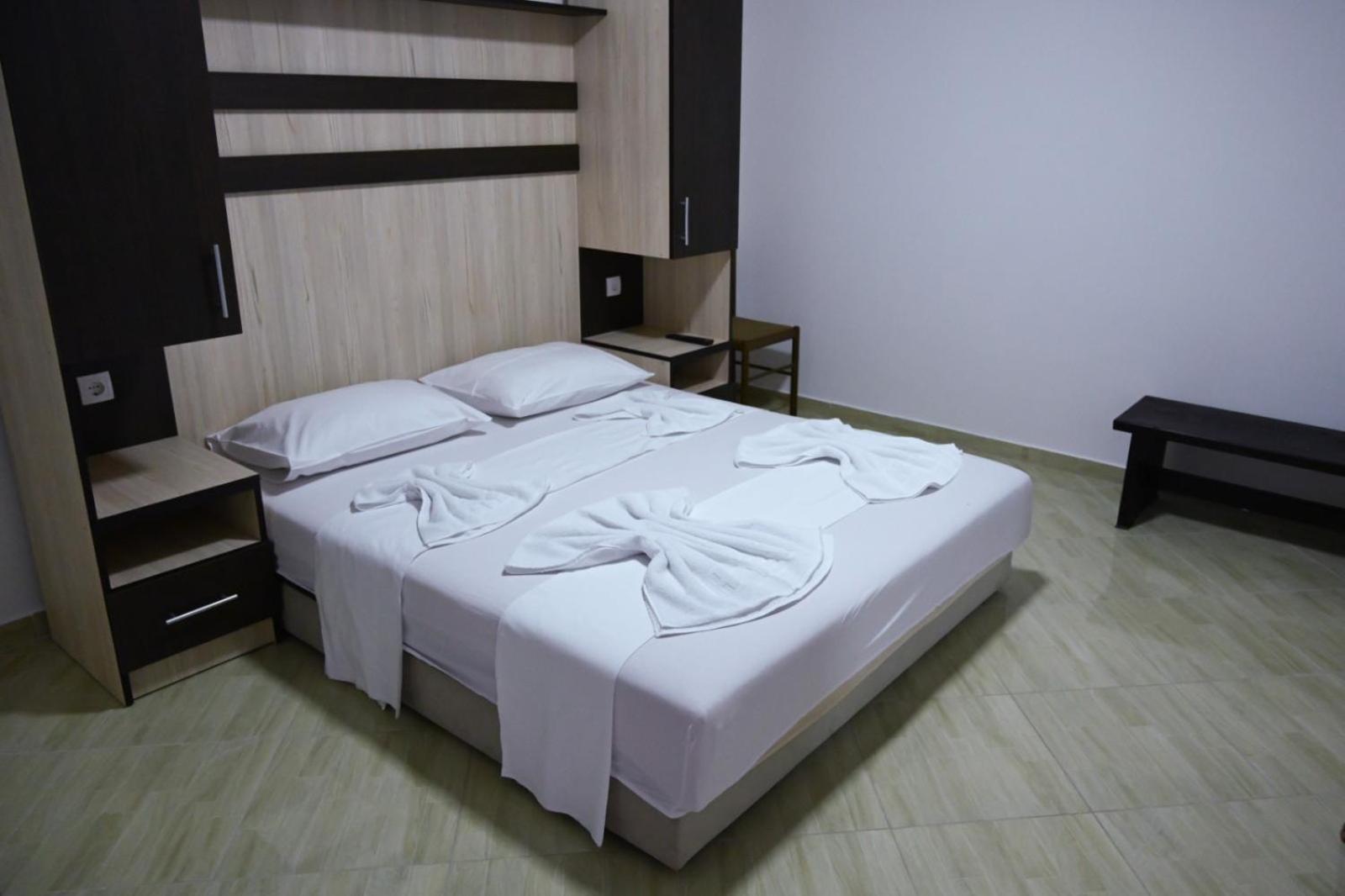 Vukli Apartments Улцинь Экстерьер фото